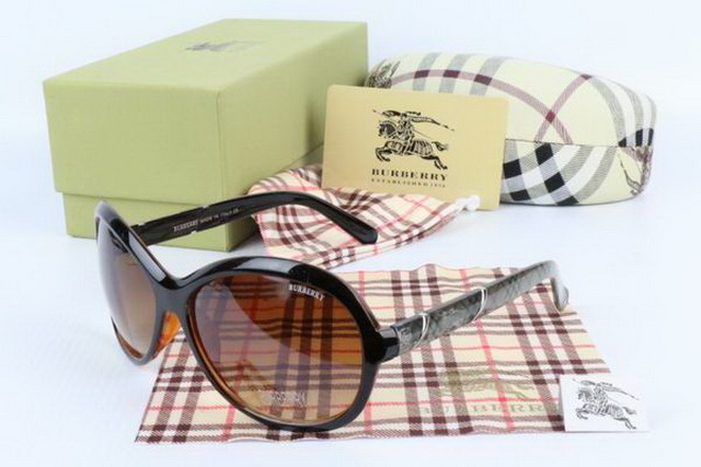 Burberry Boutique Sunglasses 002